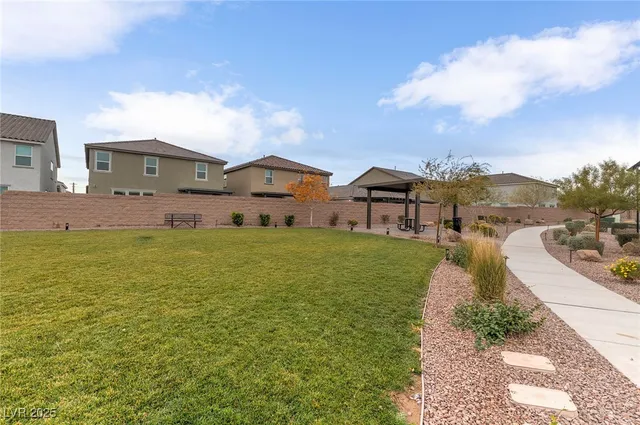 $2,300 | 3024 River Brk Court, Las Vegas, NV 89139