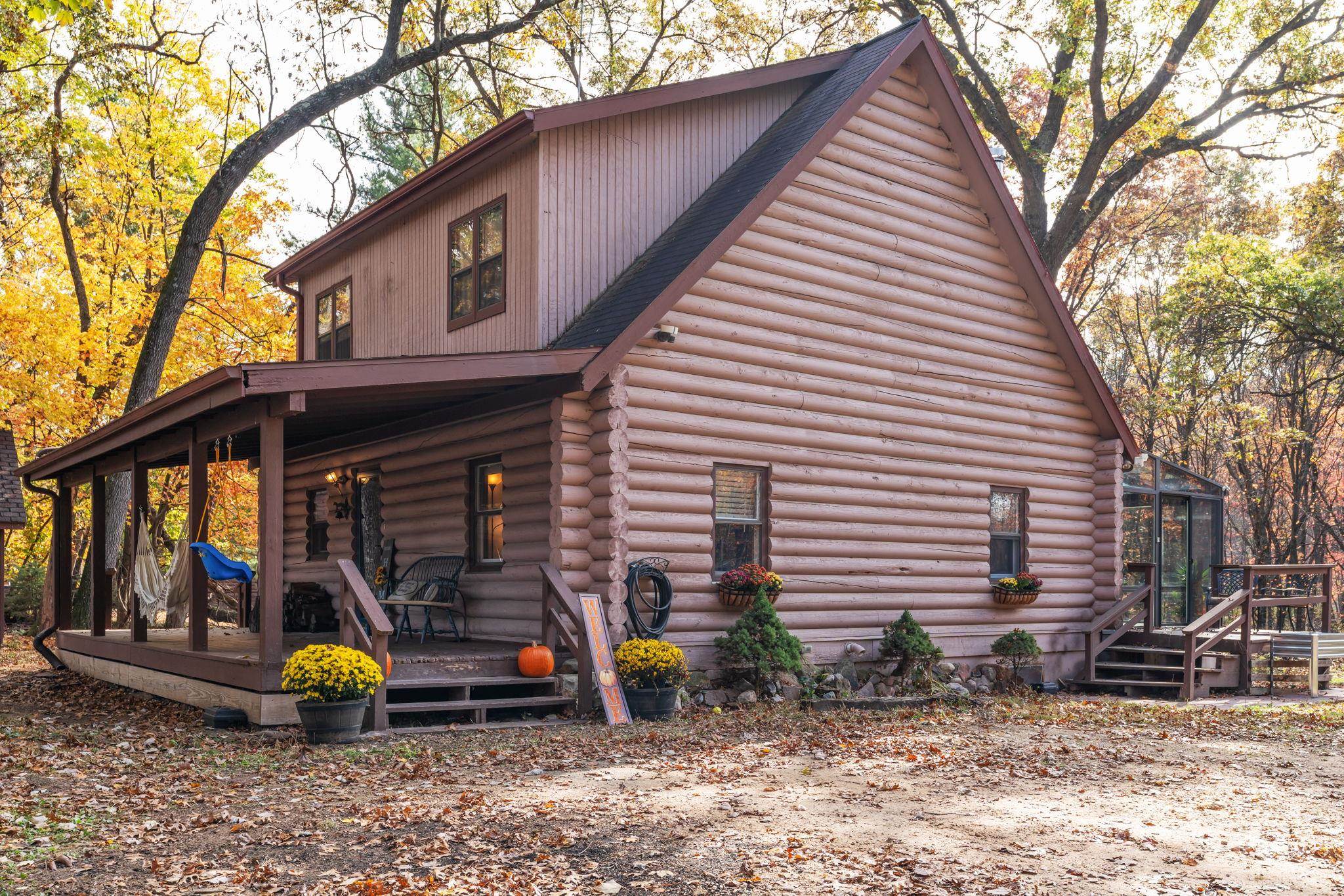 E9523 South S Reedsburg, WI 53959 - Photo 1 of 48