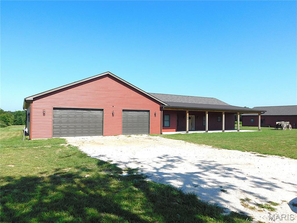100 Blackmore Road Foley, MO 63347 - Photo 2 of 12