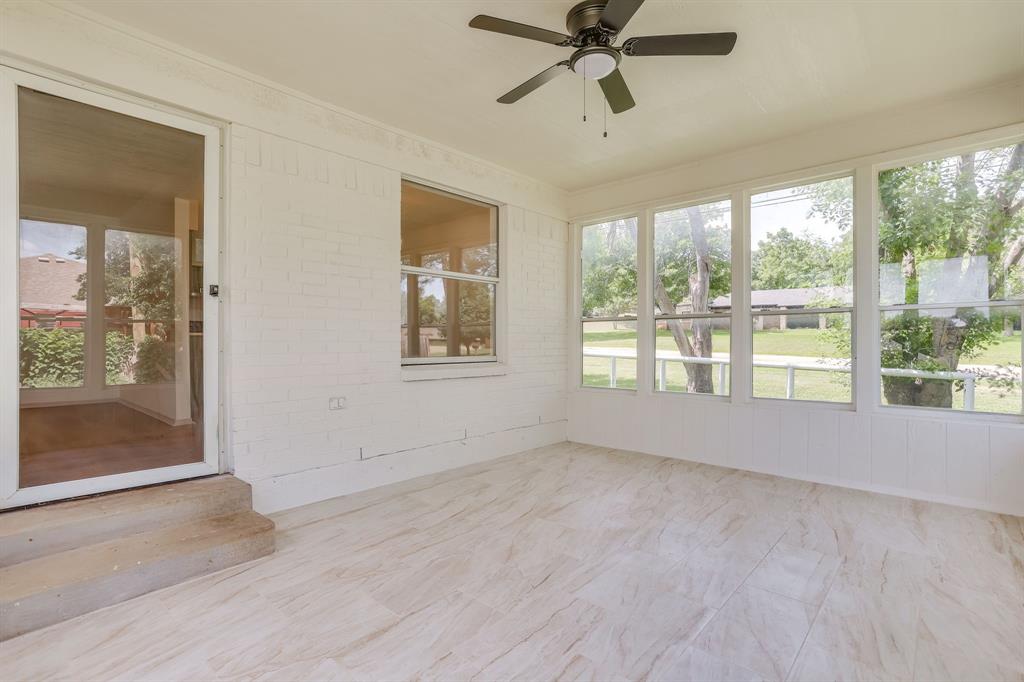 912 Blue Ridge Drive Burleson, TX 76028 - Photo 28 of 32