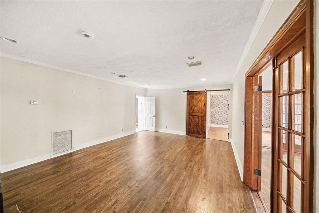 1509 West Windhorst Road Brandon, FL 33510 - Photo 15 of 35 Gallery Image 15