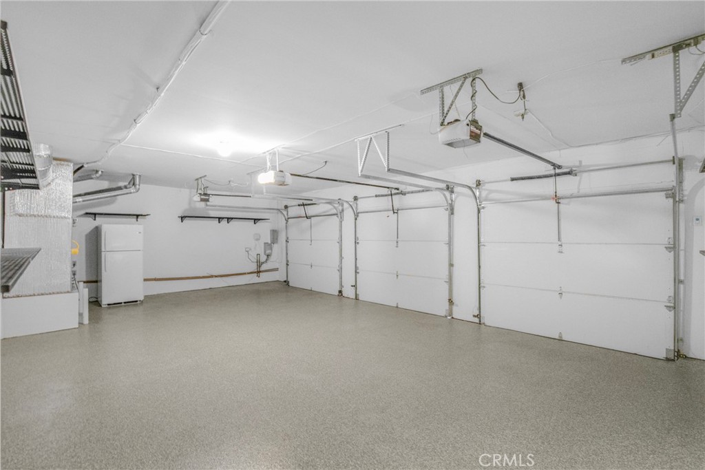 6032 Grey Rock Road Agoura Hills, CA 91301 - Photo 43 of 54 a view of a garage