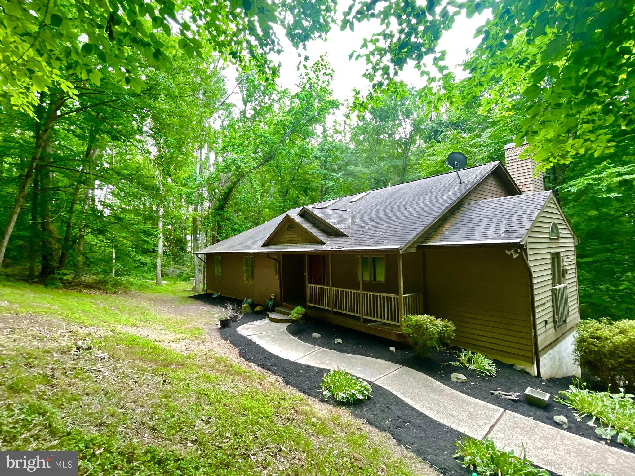 810 Governor Bridge Road Davidsonville, MD 21035 - Photo 2 of 57