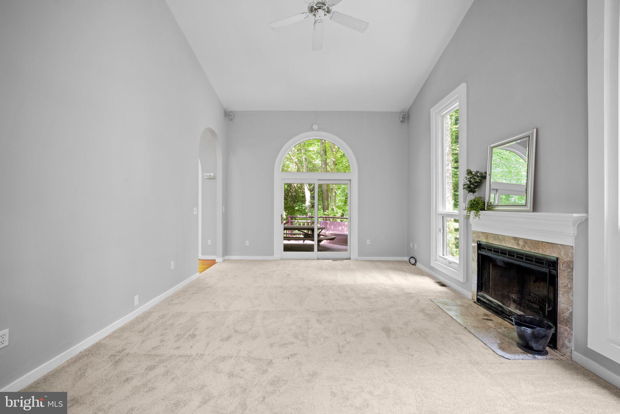 810 Governor Bridge Road Davidsonville, MD 21035 - Photo 32 of 57 Dining room/Family room