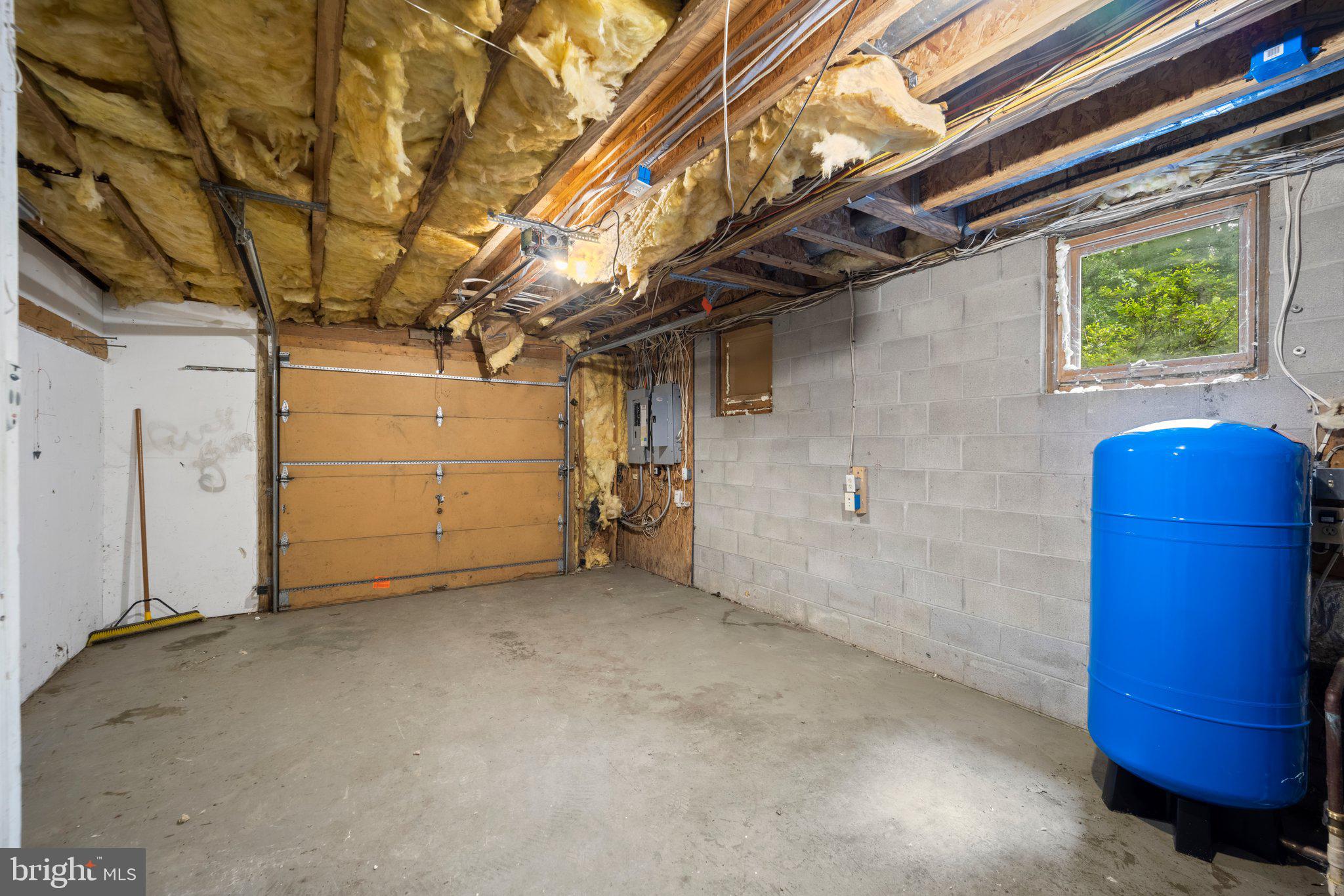 810 Governor Bridge Road Davidsonville, MD 21035 - Photo 47 of 57 Garage area in basement
