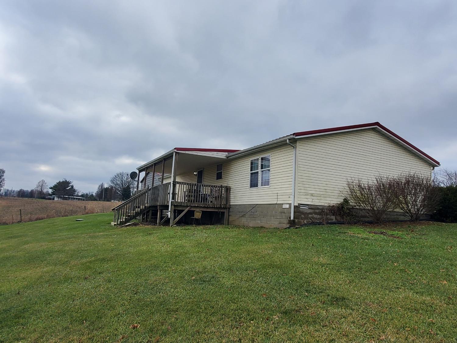 9596 Varble Road Vevay, IN 47043 - Photo 4 of 28