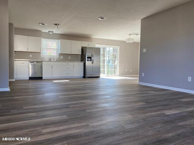 400 Cardinal Road Jacksonville, NC 28546 - Photo 6 of 36 IMG_7213