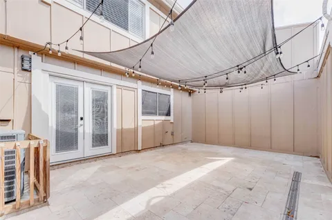 $257,000 | 11643 Village Pl Drive, Unit 194, Houston, TX 77077