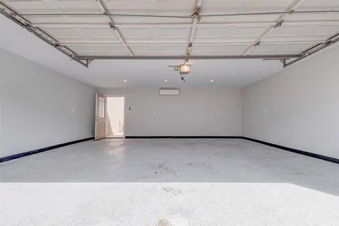 $257,000 | 11643 Village Pl Drive, Unit 194, Houston, TX 77077