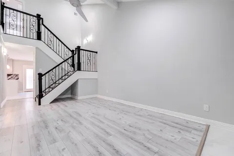 $257,000 | 11643 Village Pl Drive, Unit 194, Houston, TX 77077