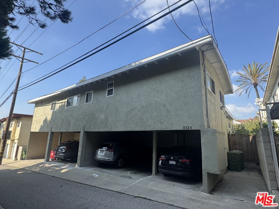 8324 West Manchester Avenue Playa del Rey, CA 90293 - Photo 4 of 4