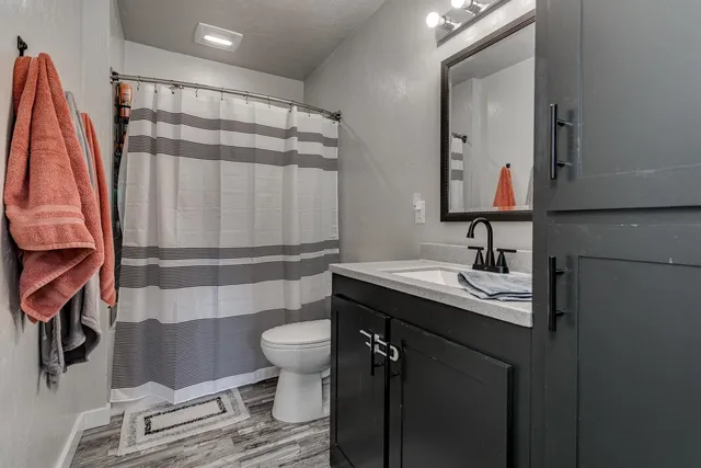 $259,900 | 351 East Scott Street, Omro, WI 54963