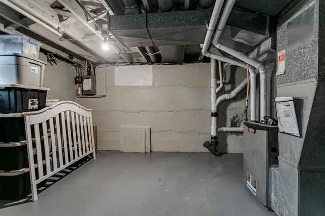 $259,900 | 351 East Scott Street, Omro, WI 54963