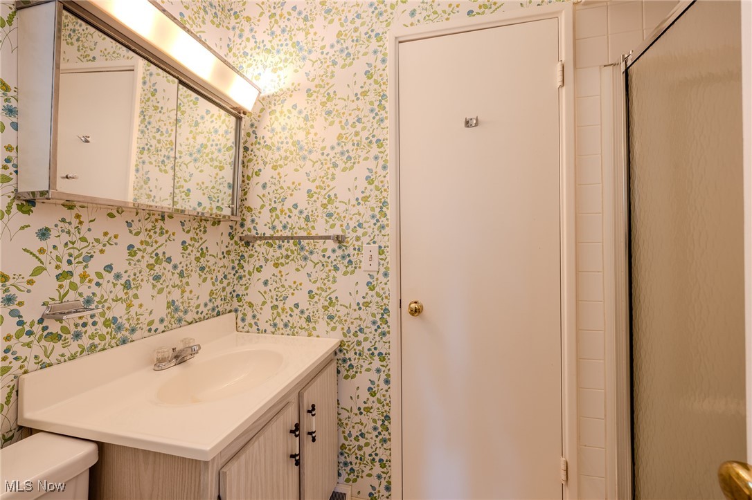 754 Esther Road Cleveland, OH 44143 - Photo 21 of 42 Gallery Image 21