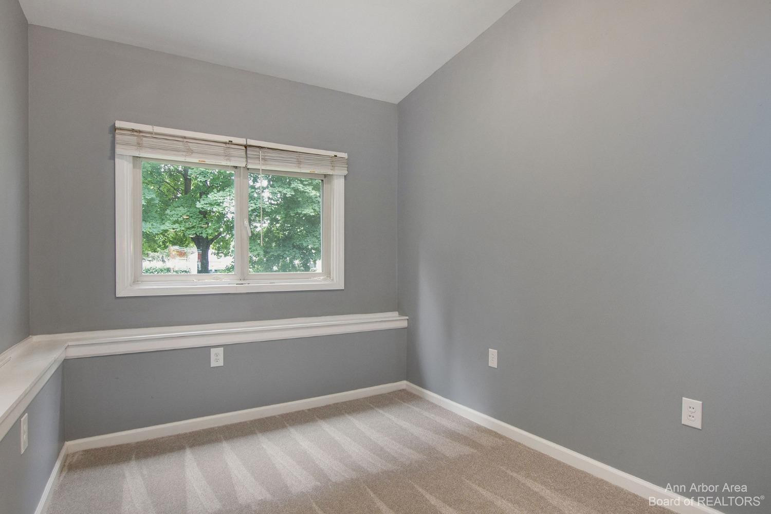 24736 Graham Road Redford, MI 48239 - Photo 23 of 50 Photo 23