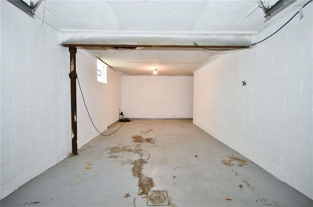 223 Crestview Road Pittsburgh, PA 15235 - Photo 17 of 22 Gallery Image 17
