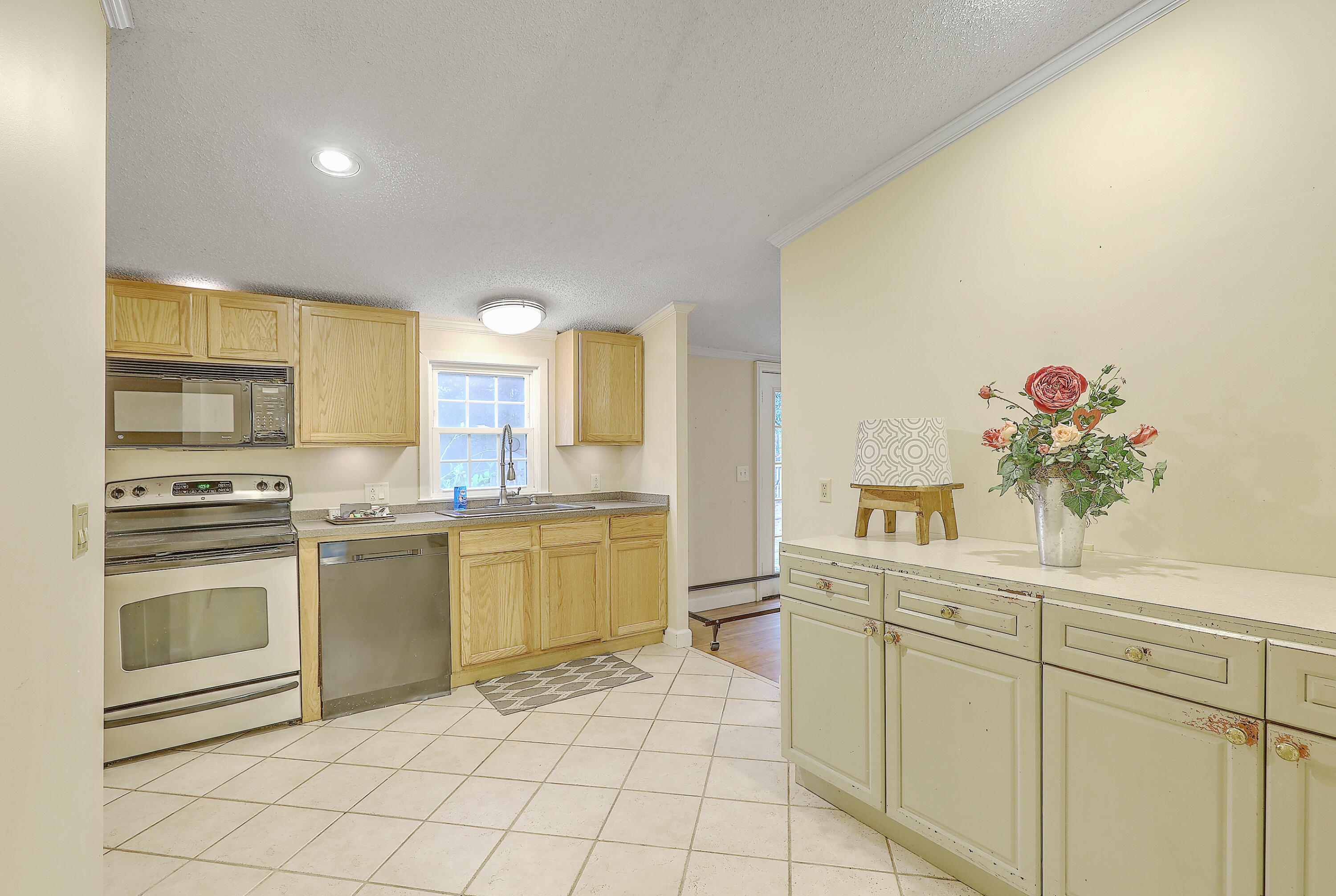 191 Wagon Trail Road Ridgeville, SC 29472 - Photo 11 of 25 1R3A9575_76_77_78_79_80_81