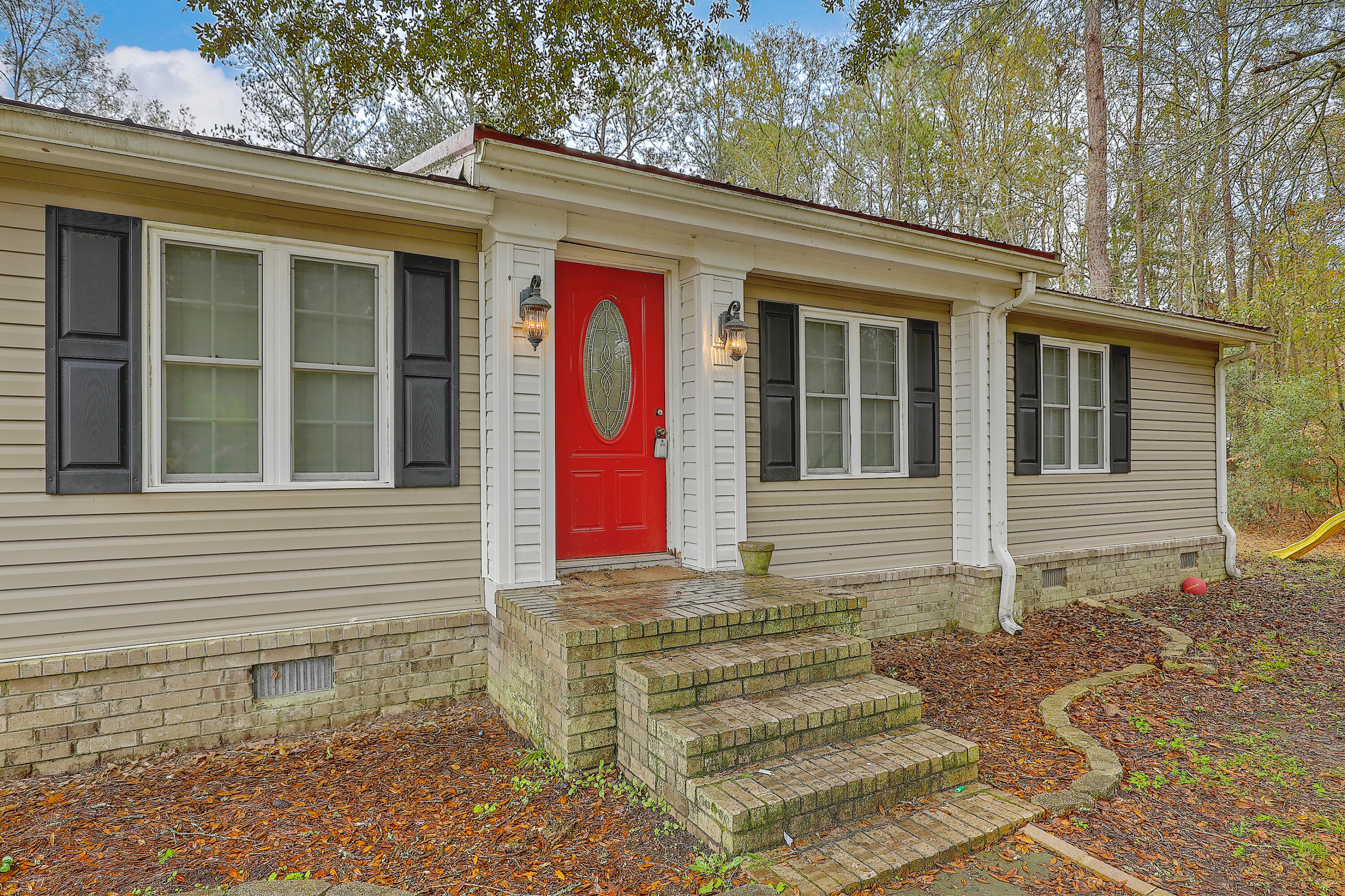 191 Wagon Trail Road Ridgeville, SC 29472 - Photo 3 of 25 1R3A9449_50_51_52_53_54_55