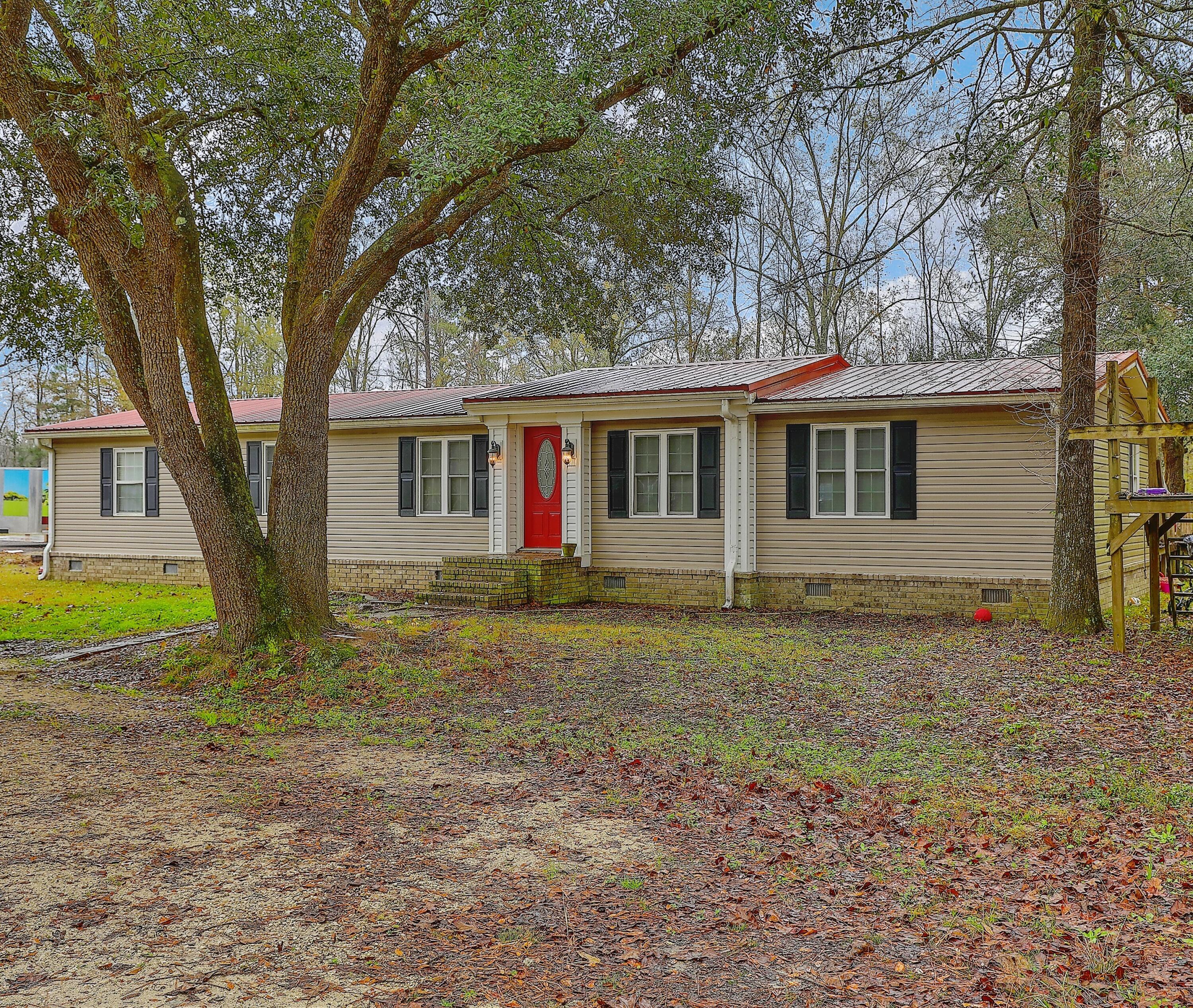 191 Wagon Trail Road Ridgeville, SC 29472 - Photo 7 of 25 1R3A9442_3_4_5_6_7_8E
