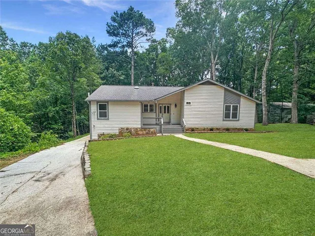 $1,420 | 6800 Brookwood Court, Douglasville, GA 30135