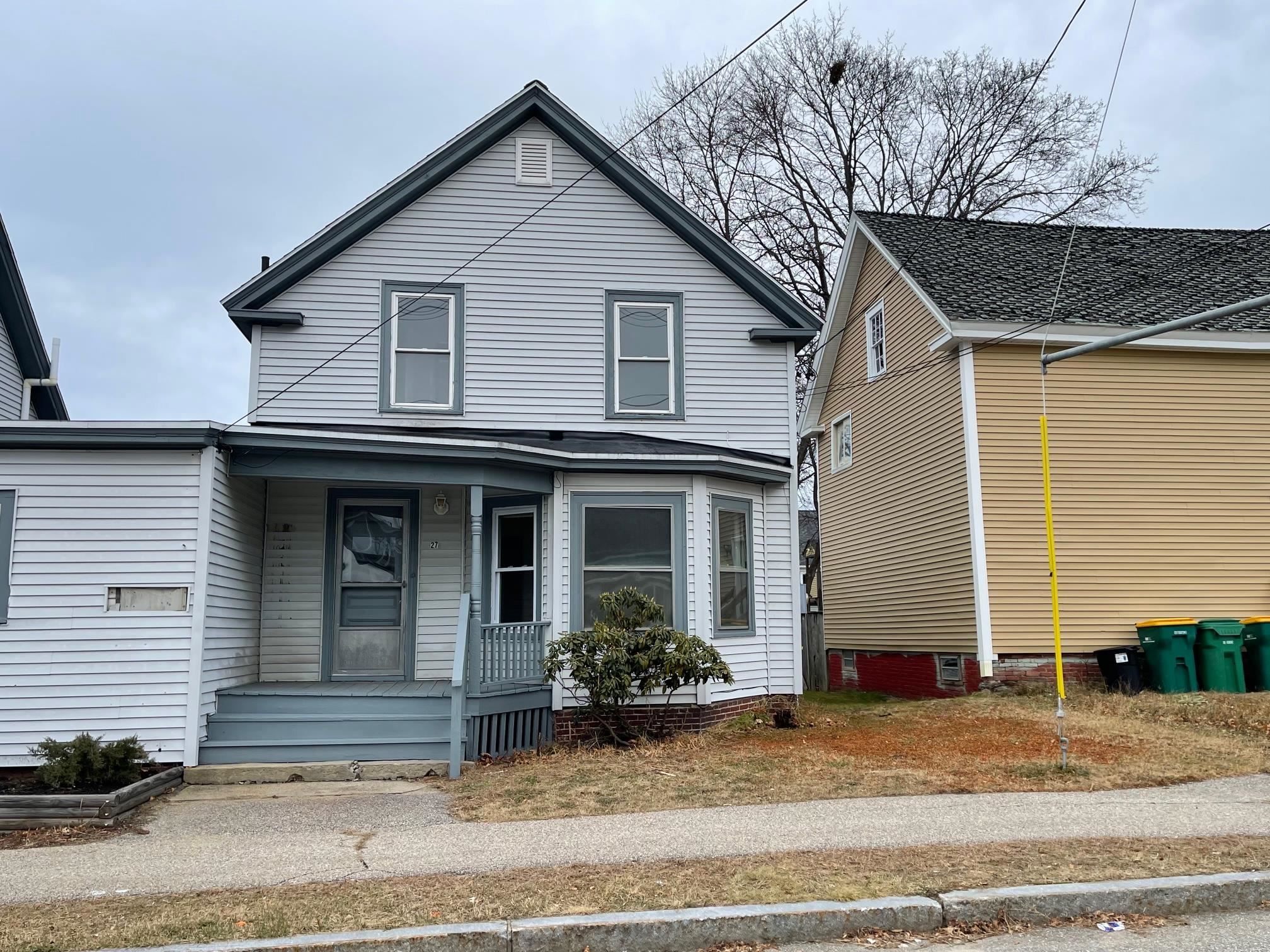 34 Maple Street Rochester, NH 03867 - Photo 3 of 28