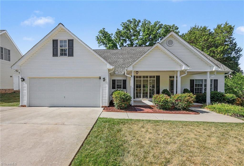 1163 Double Pond Lane High Point, NC 27265 - Photo 2 of 27