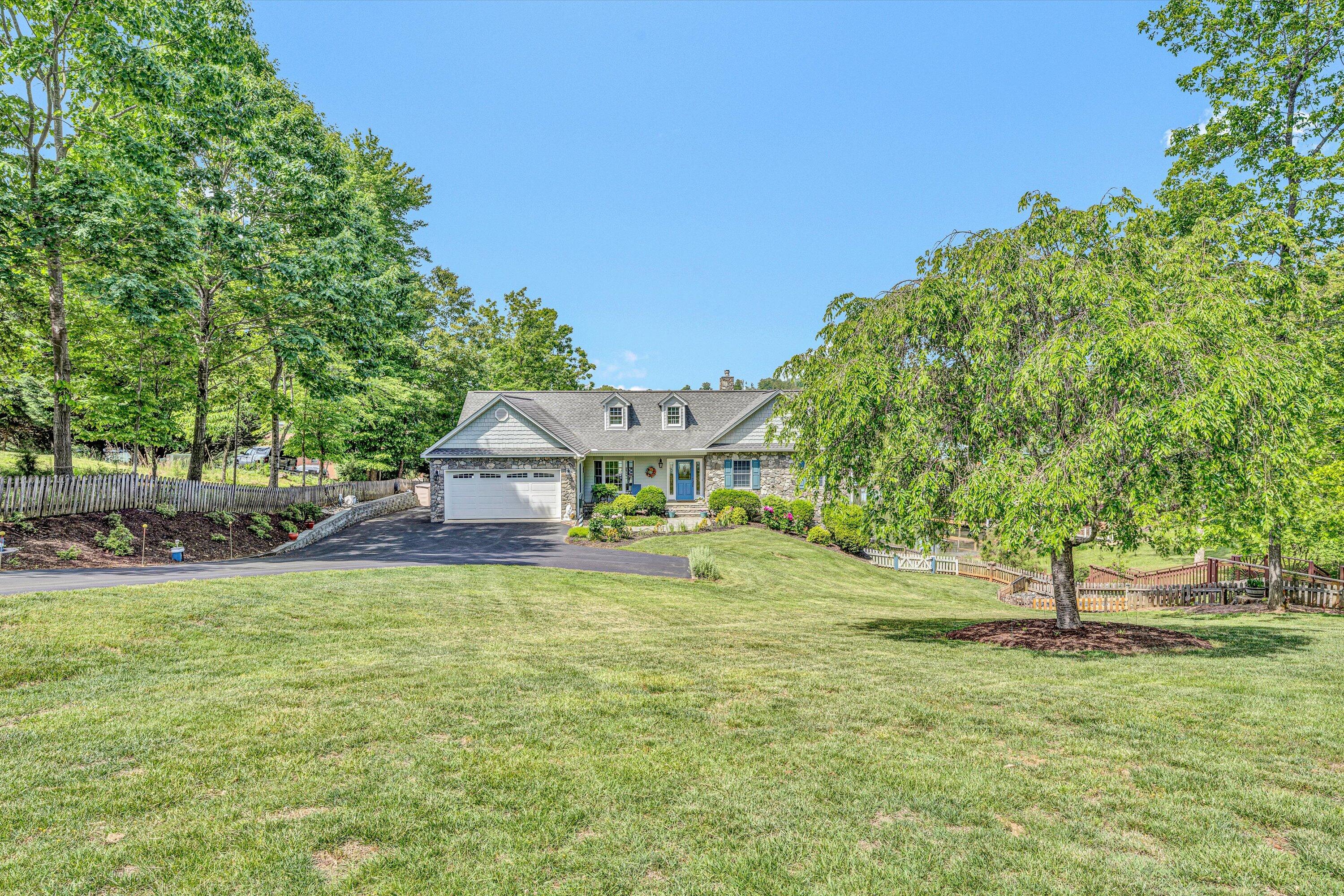 168 Sandy Point Court Union Hall, VA 24176 - Photo 69 of 80 65-DSC00188