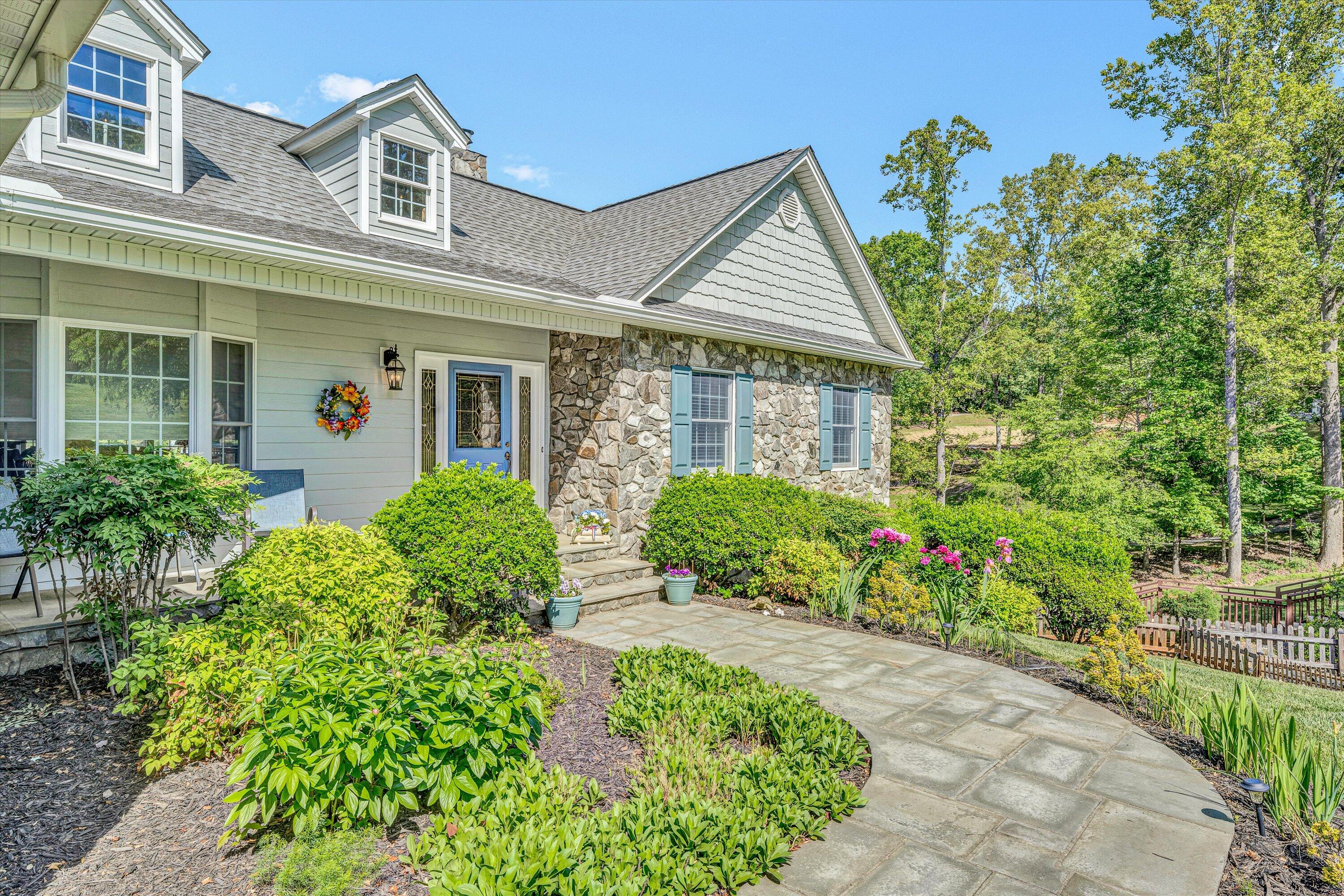 168 Sandy Point Court Union Hall, VA 24176 - Photo 10 of 80 06-DSC00170