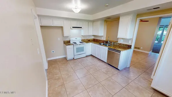 $4,850 | 2585 Northshore Lane, Westlake Village, CA 91361