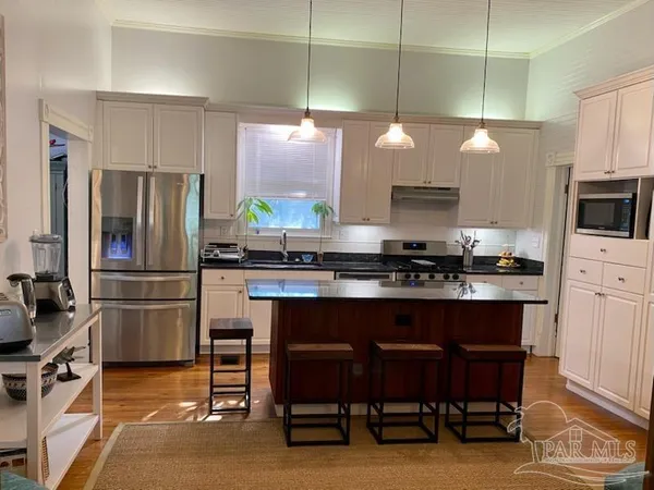 $650,000 | 1523 East Moreno Street, Pensacola, FL 32503