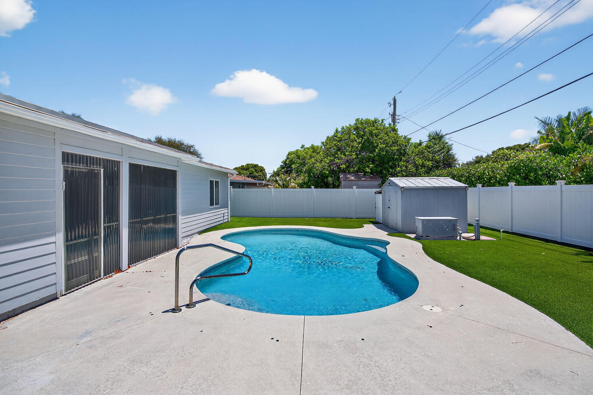 516 East Whitney Drive Jupiter, FL 33458 - Photo 50 of 63 Backyard