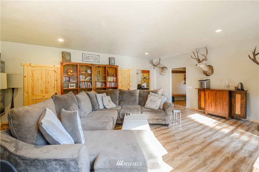 172 North River Ranch Road Cusick, WA 99119 - Photo 6 of 29 Gallery Image 6