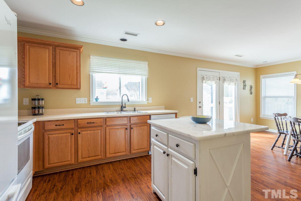 140 Depot Ridge Road Garner, NC 27529 - Photo 11 of 25 Gallery Image 11