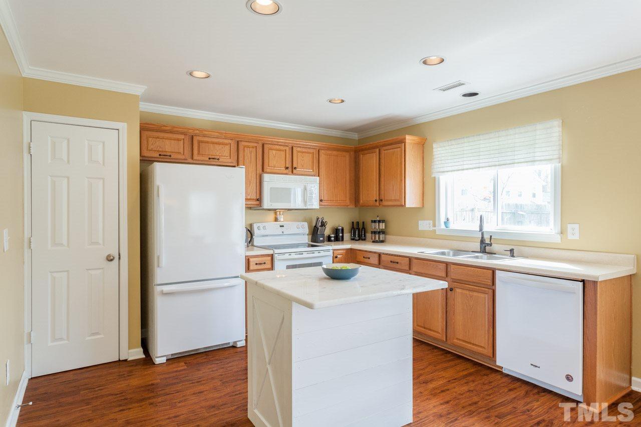 140 Depot Ridge Road Garner, NC 27529 - Photo 10 of 25 Gallery Image 10
