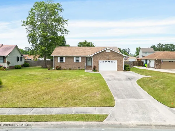 $269,900 | 431 Foxhunt Lane, Havelock, NC 28532