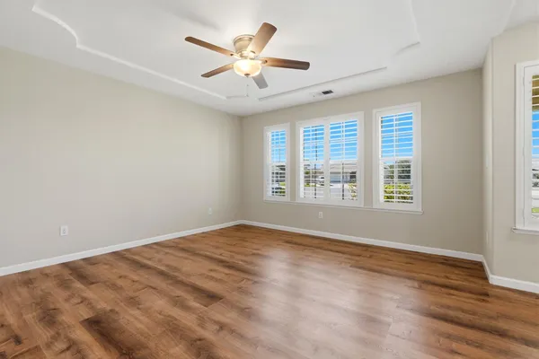 $425,000 | 702 Montecito Court, Lemoore, CA 93245
