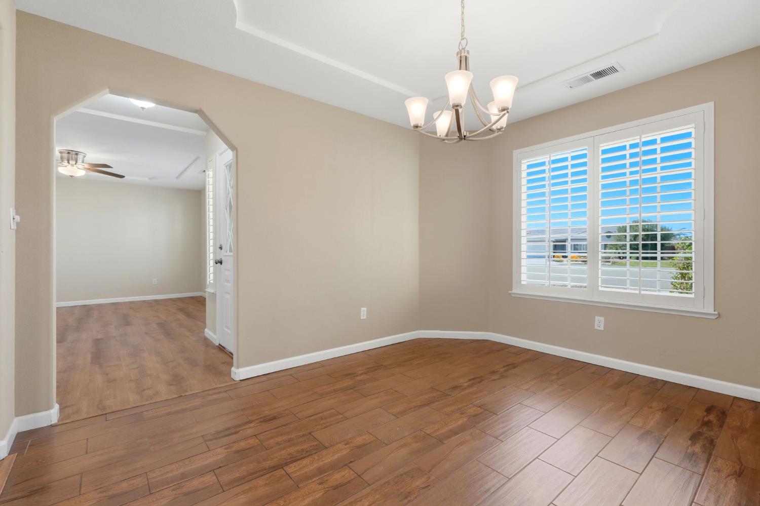 702 Montecito Court Lemoore, CA 93245 - Photo 15 of 50