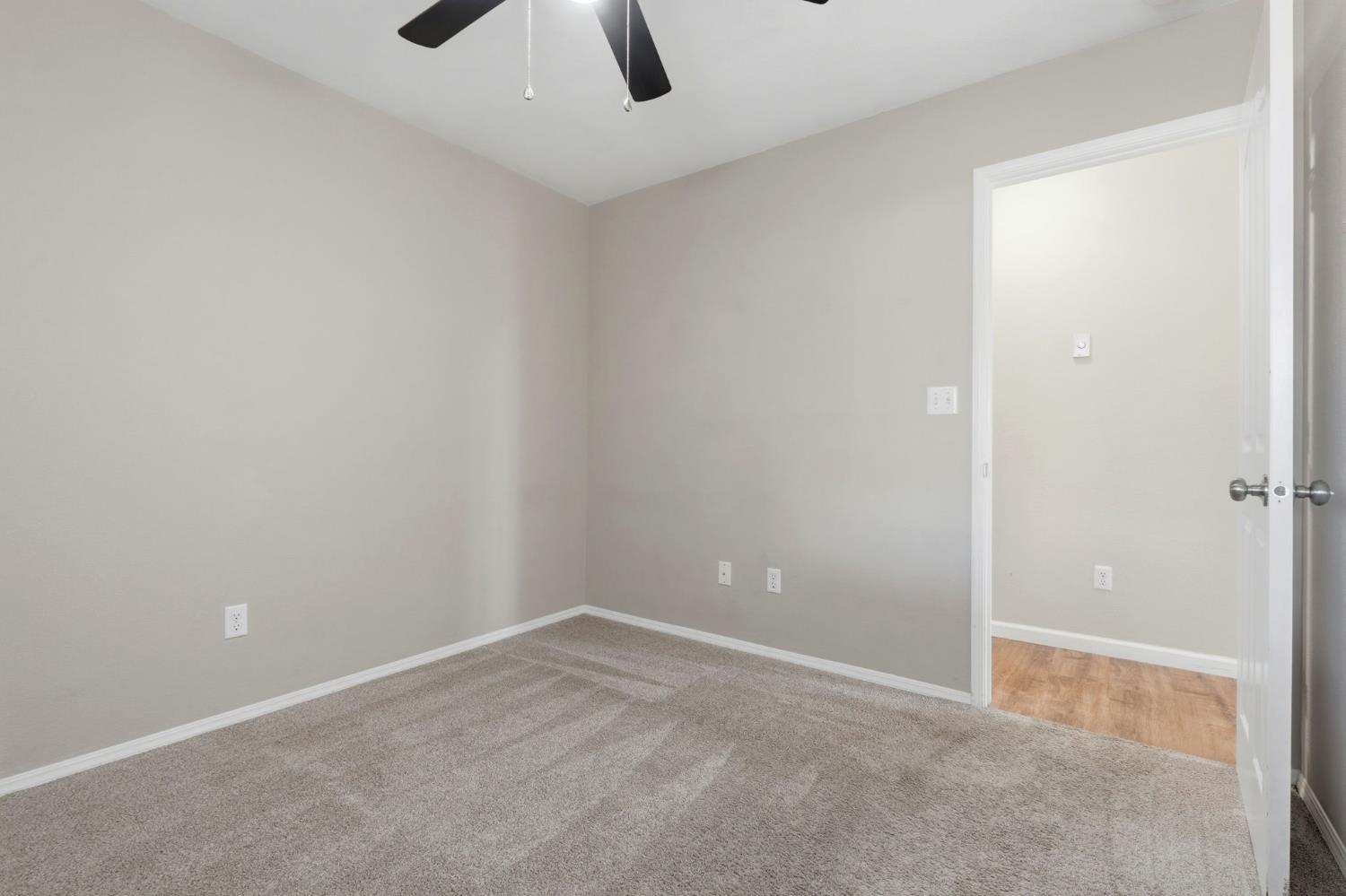 702 Montecito Court Lemoore, CA 93245 - Photo 31 of 50