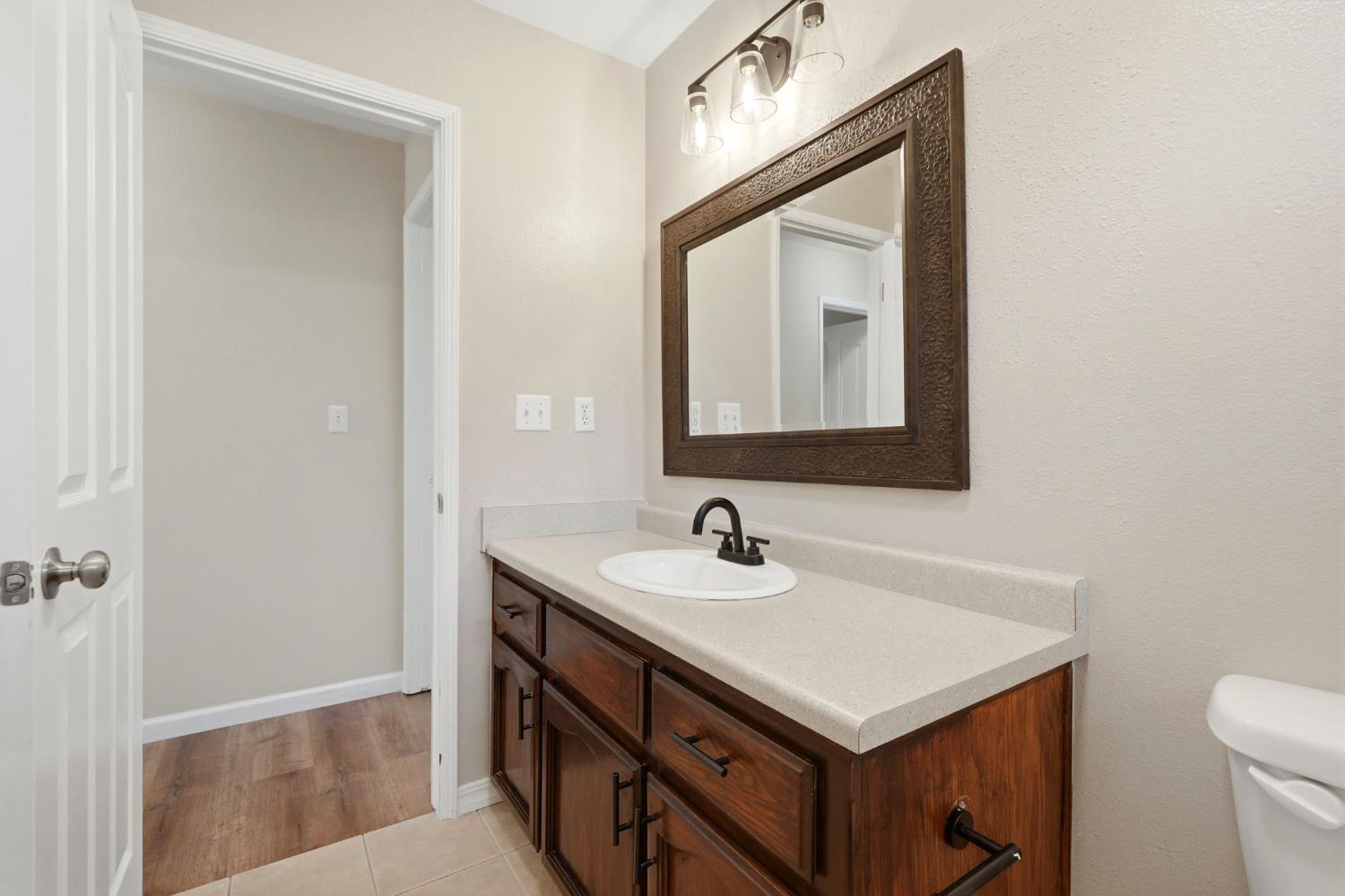 702 Montecito Court Lemoore, CA 93245 - Photo 33 of 50