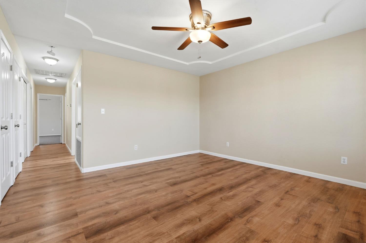 702 Montecito Court Lemoore, CA 93245 - Photo 10 of 50