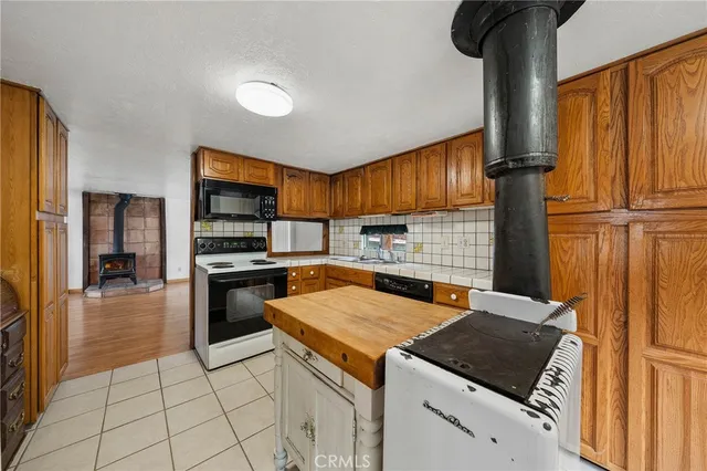 $139,900 | 3155 Buckingham Way, Nice, CA 95464