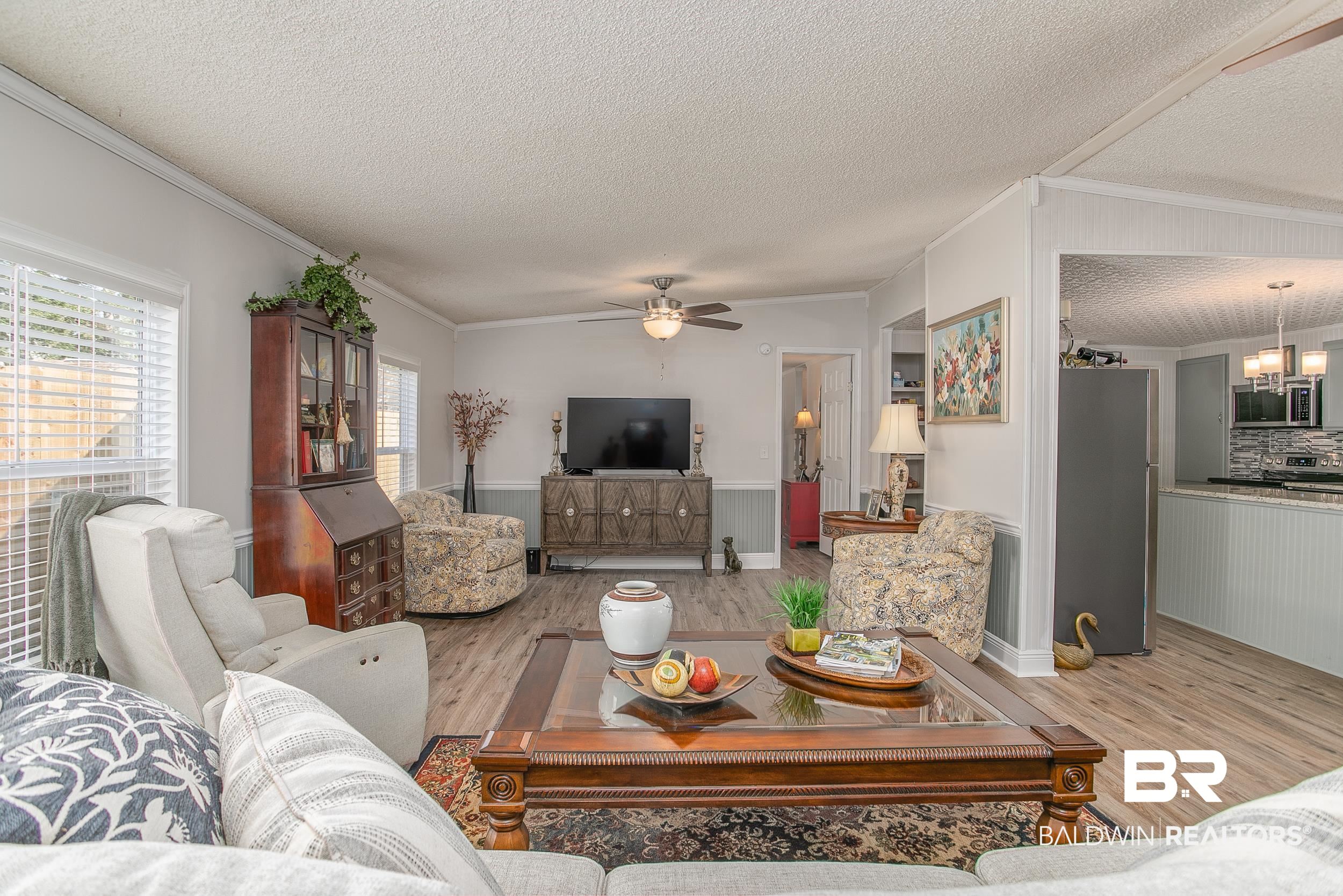 1652 Del Rey Drive Lillian, AL 36549 - Photo 19 of 50 Living Room