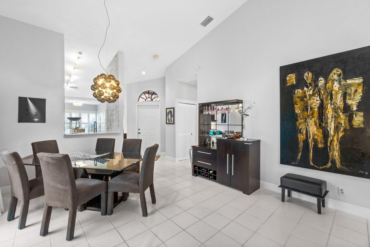 22635 Meridiana Drive Boca Raton, FL 33433 - Photo 11 of 38 Dining Area