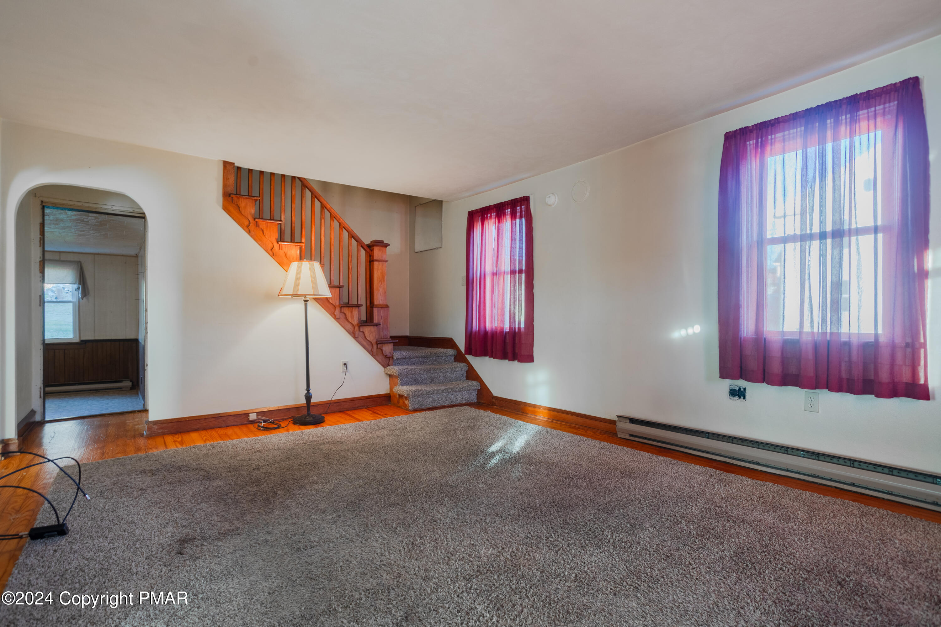 585 Kunkletown Road Kunkletown, PA 18058 - Photo 5 of 19 Living room