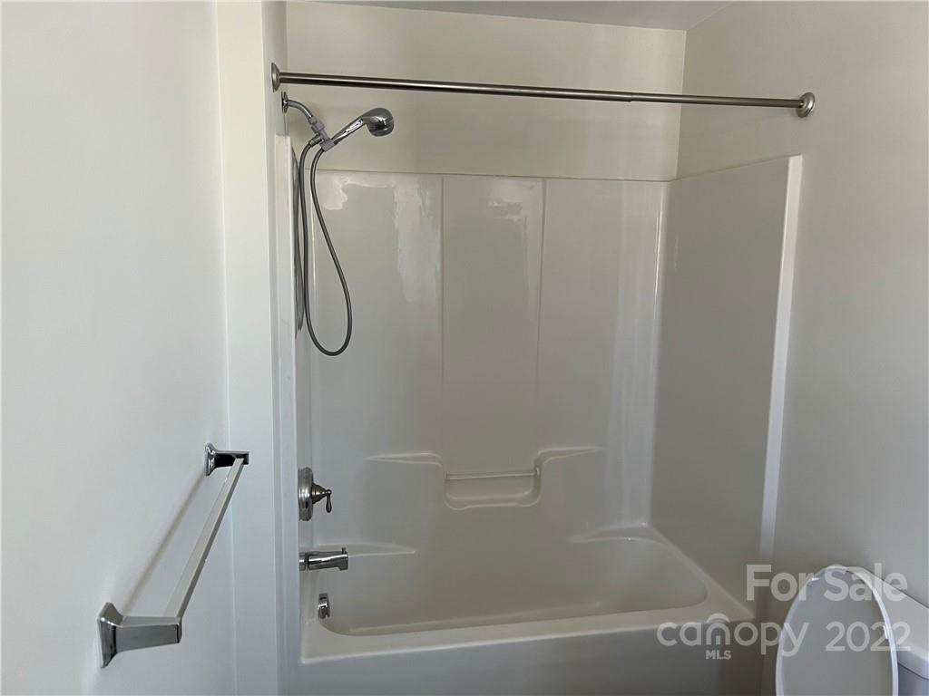 841 Dillard Road Rock Hill, SC 29730 - Photo 18 of 20 a bathroom with a bath tub