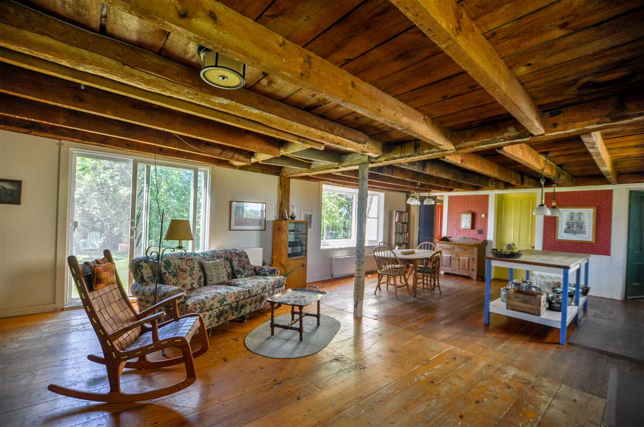 36 Wing Road Ferrisburgh, VT 05456 - Photo 2 of 26 Gallery Image 2