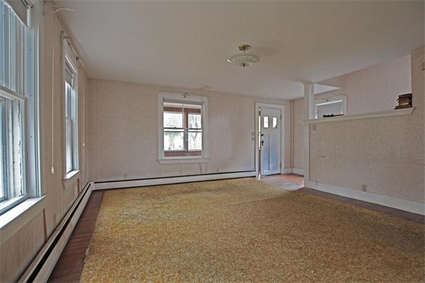 161 Whittier Road Haverhill, MA 01830 - Photo 8 of 17 Gallery Image 8