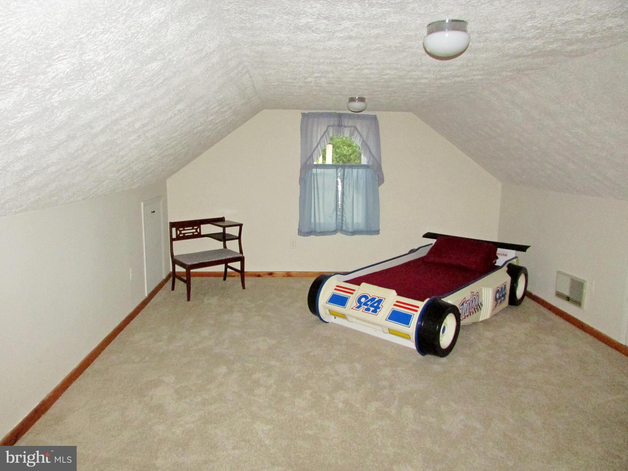 3413 Gaither Road Baltimore, MD 21244 - Photo 15 of 23 Third Bedroom