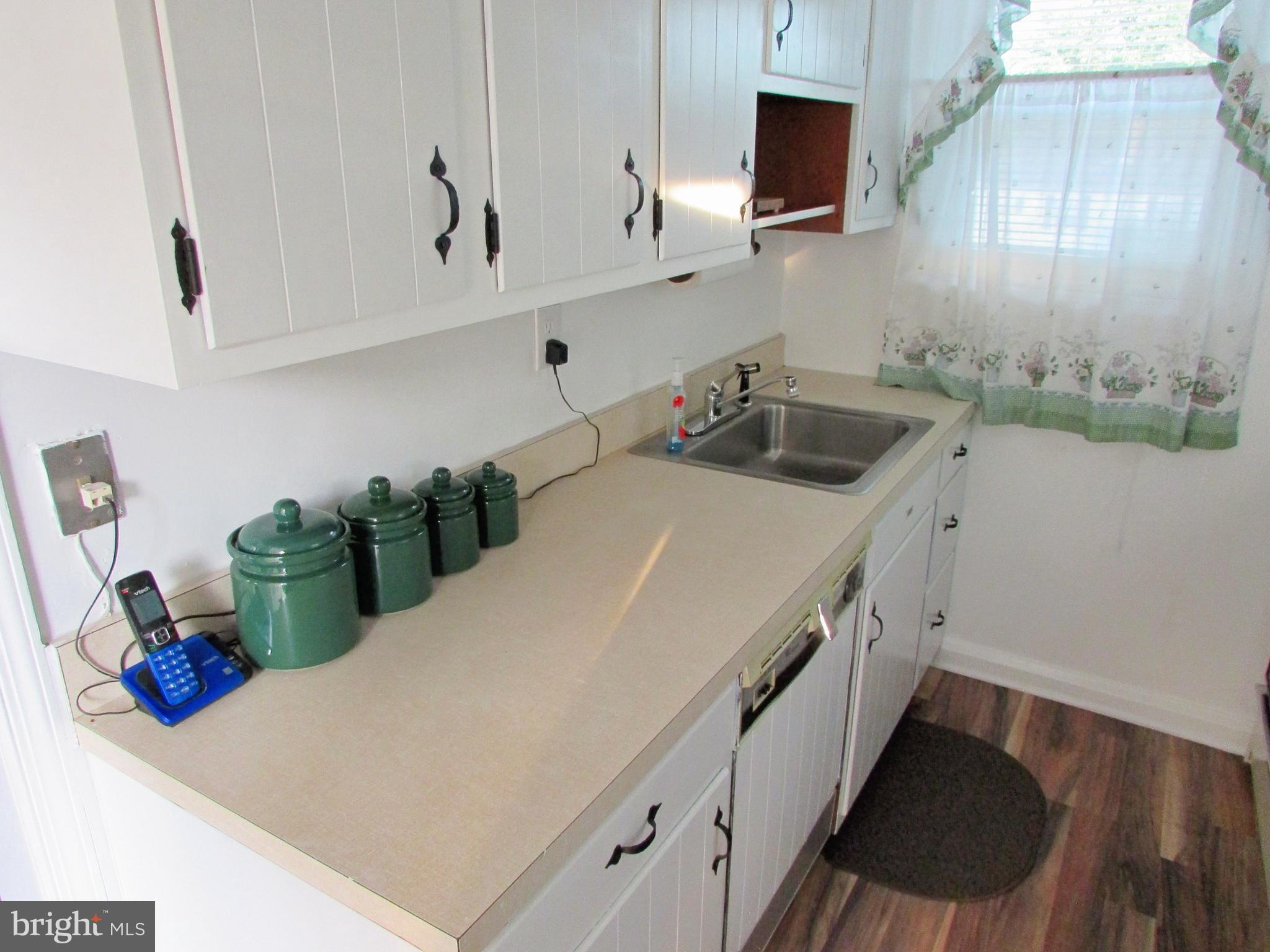 3413 Gaither Road Baltimore, MD 21244 - Photo 7 of 23 Kitchen