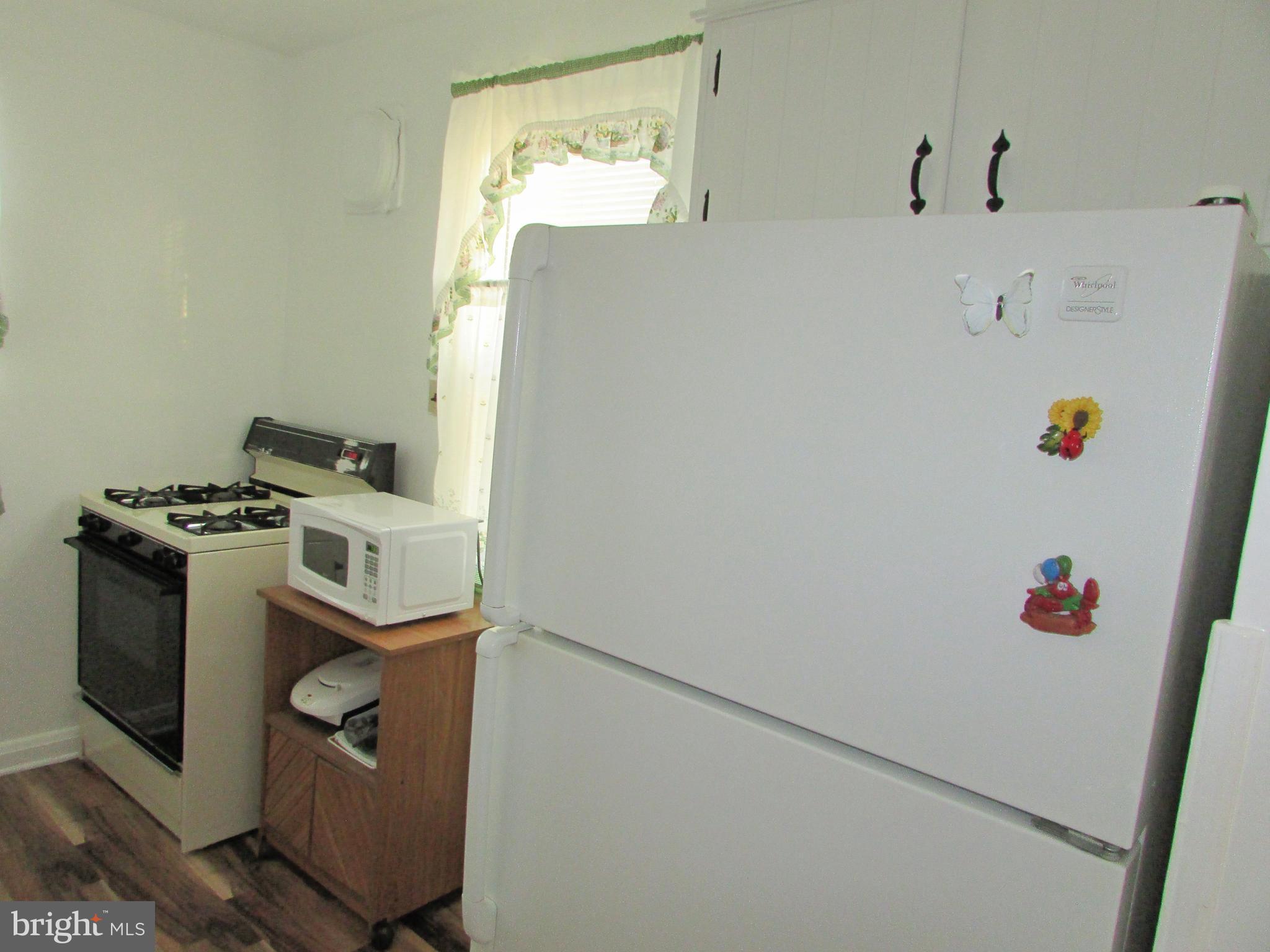 3413 Gaither Road Baltimore, MD 21244 - Photo 8 of 23 Kitchen